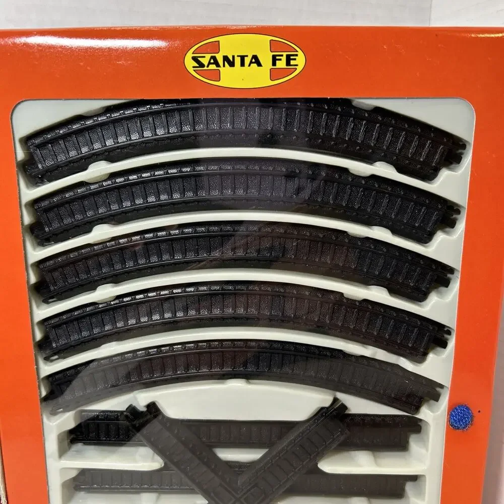 New-Ray RailRoad N Scale Santa Fe C44-9W Diecast Battery Operated Train Set